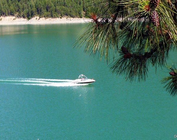 Koocanusa Resort and Marina - Libby MT - Lake cabins RV Tent site boat rentals
